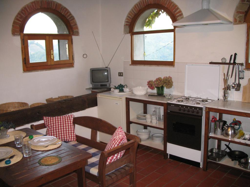Fattoria Di Pietrabuona Leilighet Pescia Eksteriør bilde