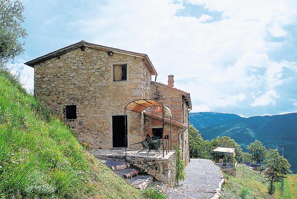 Fattoria Di Pietrabuona Leilighet Pescia Eksteriør bilde